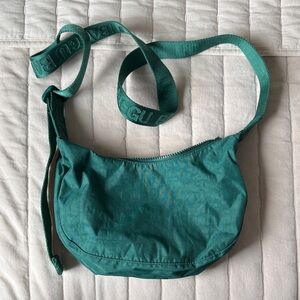 Small Crescent Baggu - Cypress